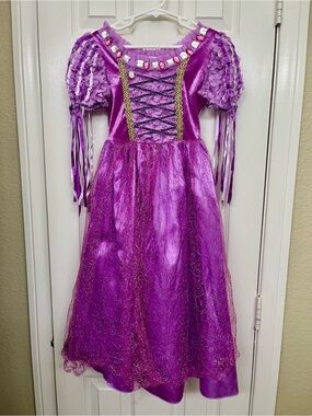 Trish Scully Duchess Princess Costume